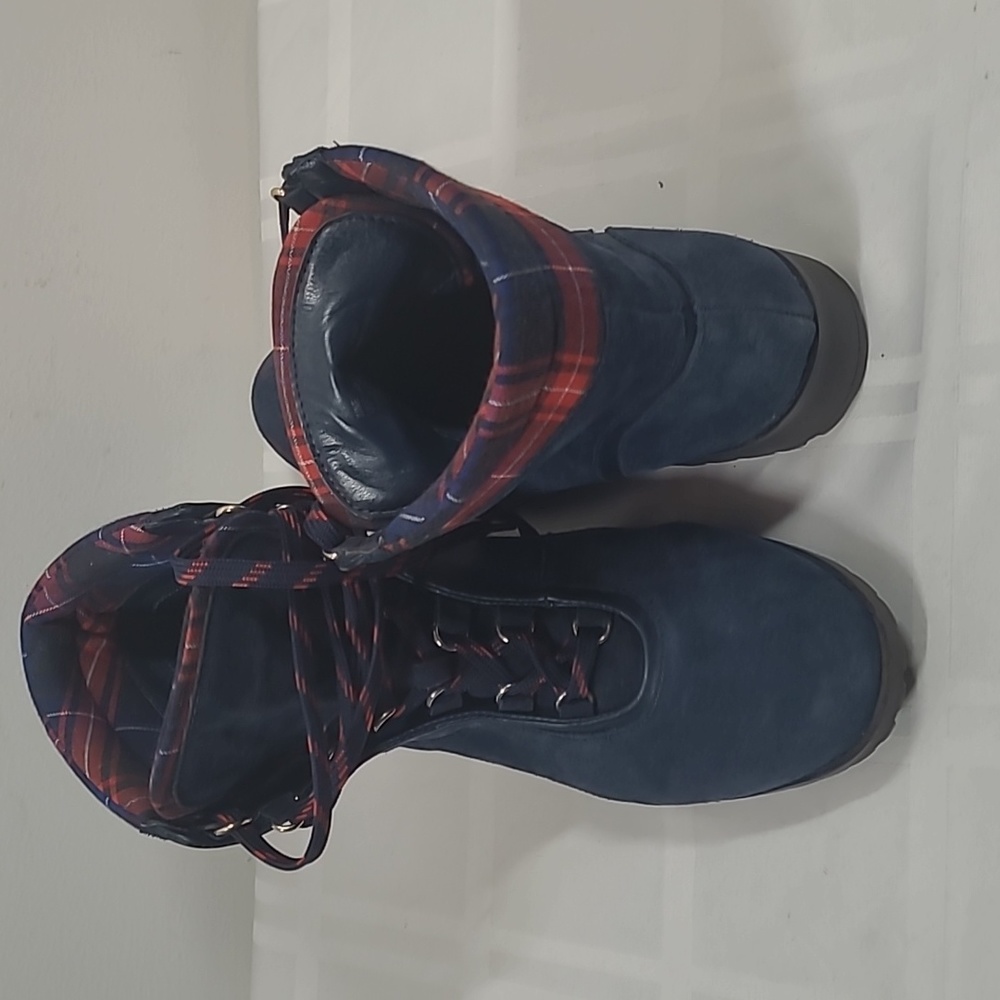 Crown & Ivy Women's Ankle Boots - Picture 8 of 8